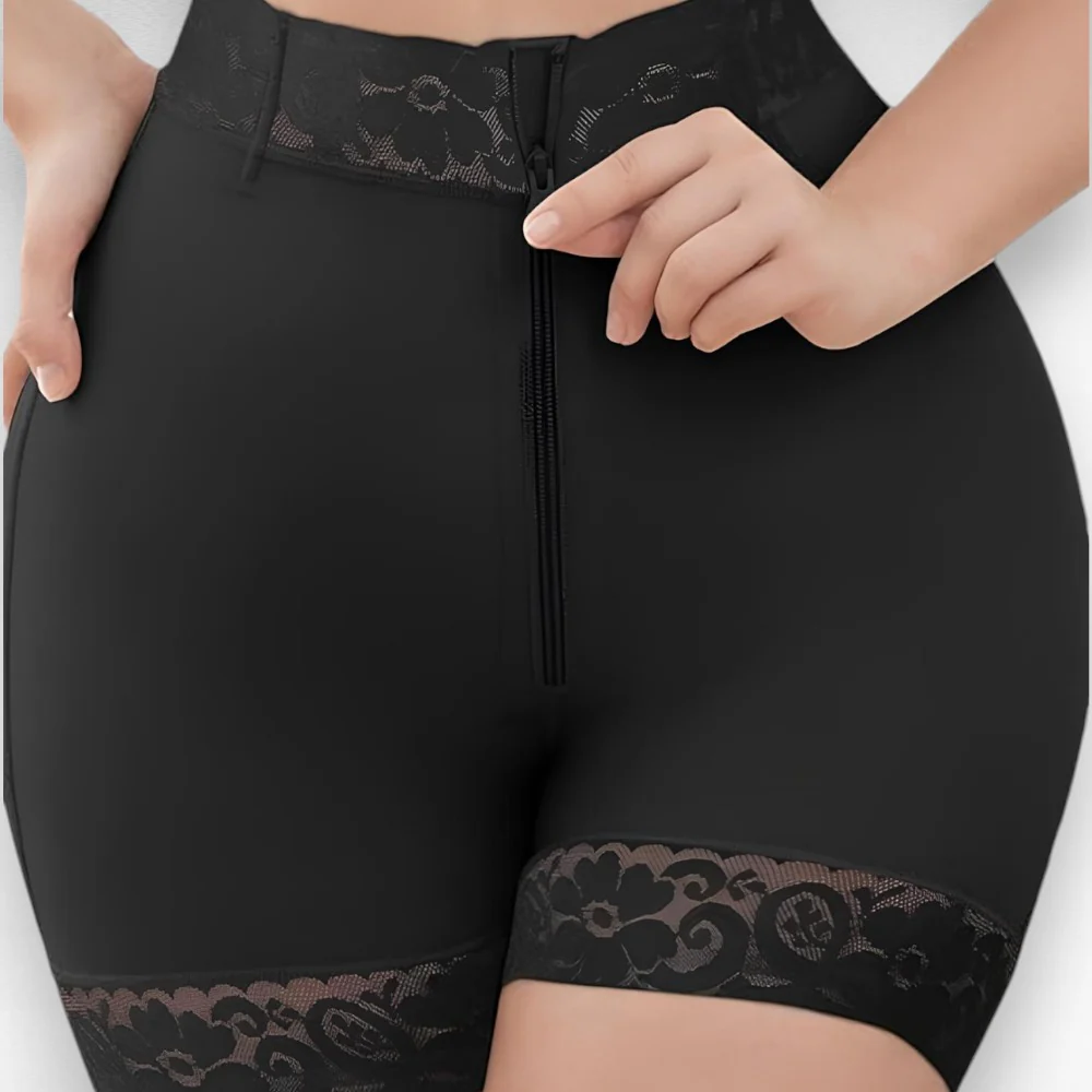 Compress & Lift Shorts - Image 10