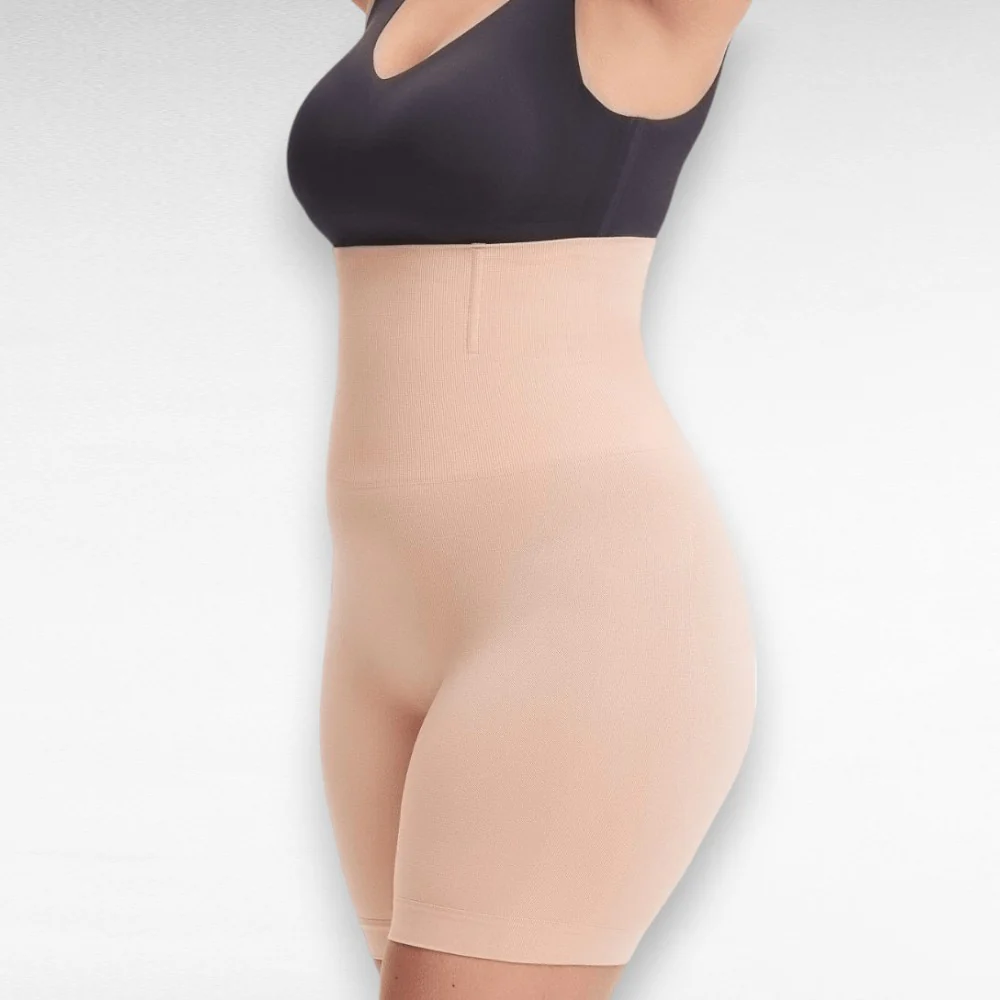 High-Waisted Shorts - Image 10